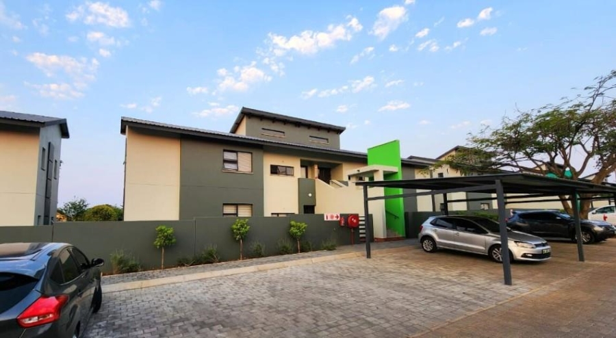 To Let 3 Bedroom Property for Rent in Waterval East North West